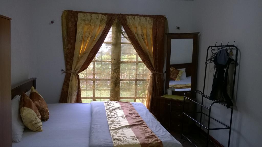 Srihelyes Inn นูวาราเอลิยา ภายนอก รูปภาพ